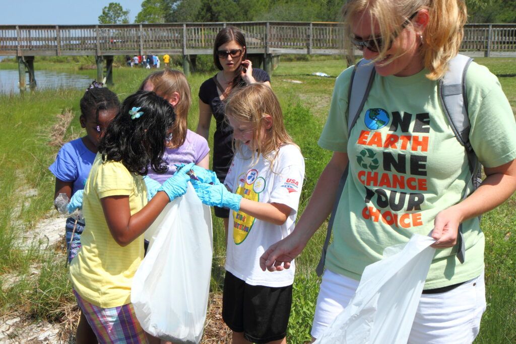 River clean up with students